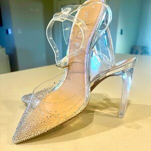 NEW Gianni Bini Lorynne Jewel Embellished Clear Vinyl Block Heel Pumps | US 9.5M